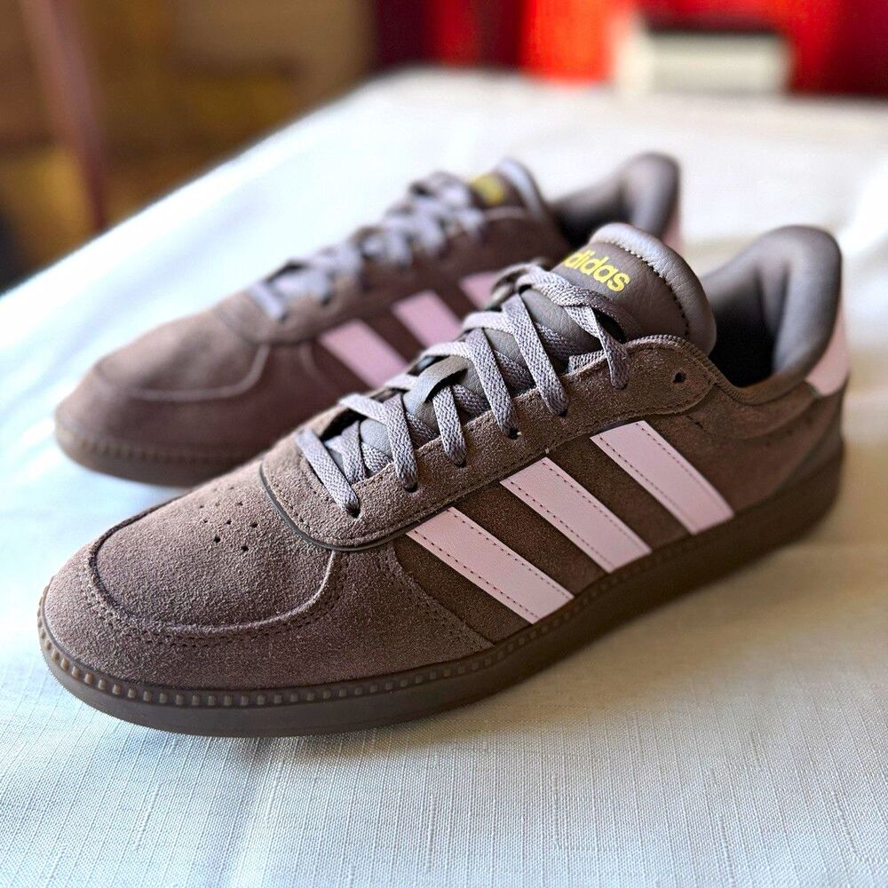 adidas Women’s  Low Top Lace-Up Sneakers Brown/White Rubber Outsole Size 9.5